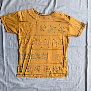 Vintage 90s Cristina Mustard Yellow Embroidered Boho Tee S Cotton Brazil Floral